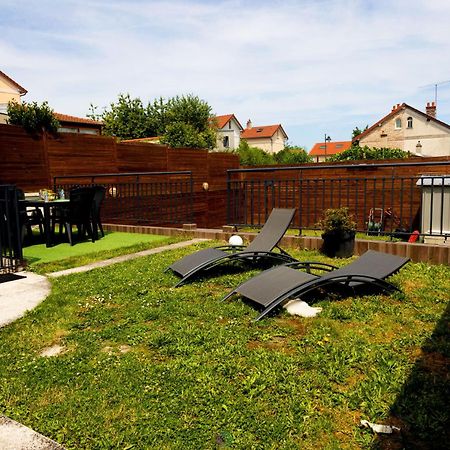 The Silent Green Lounge, Ноазиел Екстериор снимка